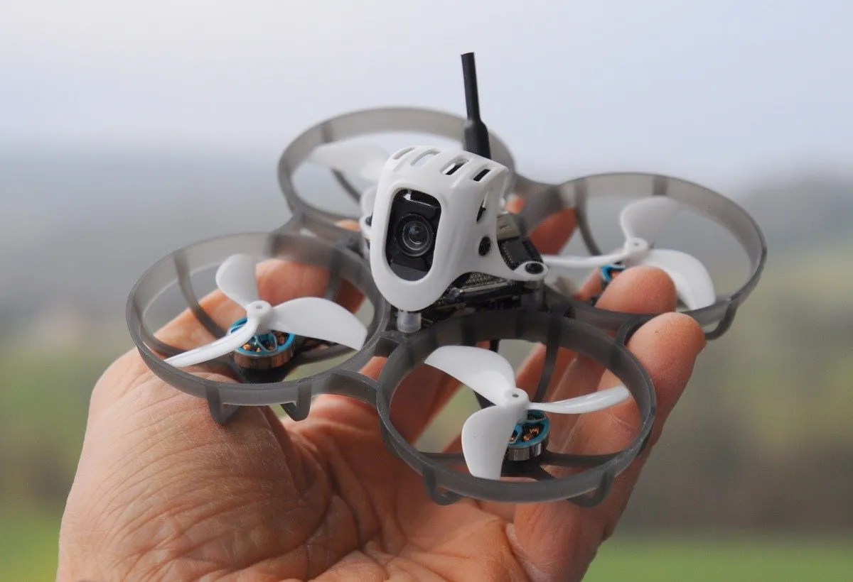DJI Neo 2 vs BetaFPV Meteor 75 Pro