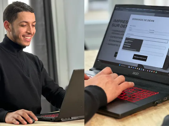Une personne souriante utilise un ordinateur portable, comprenant une vue rapprochée avec une demande de devis à l'écran.
