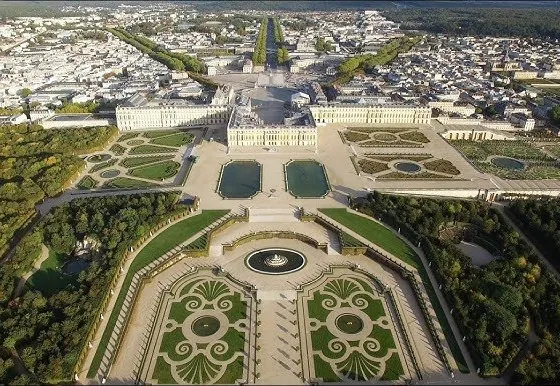 Versailles
