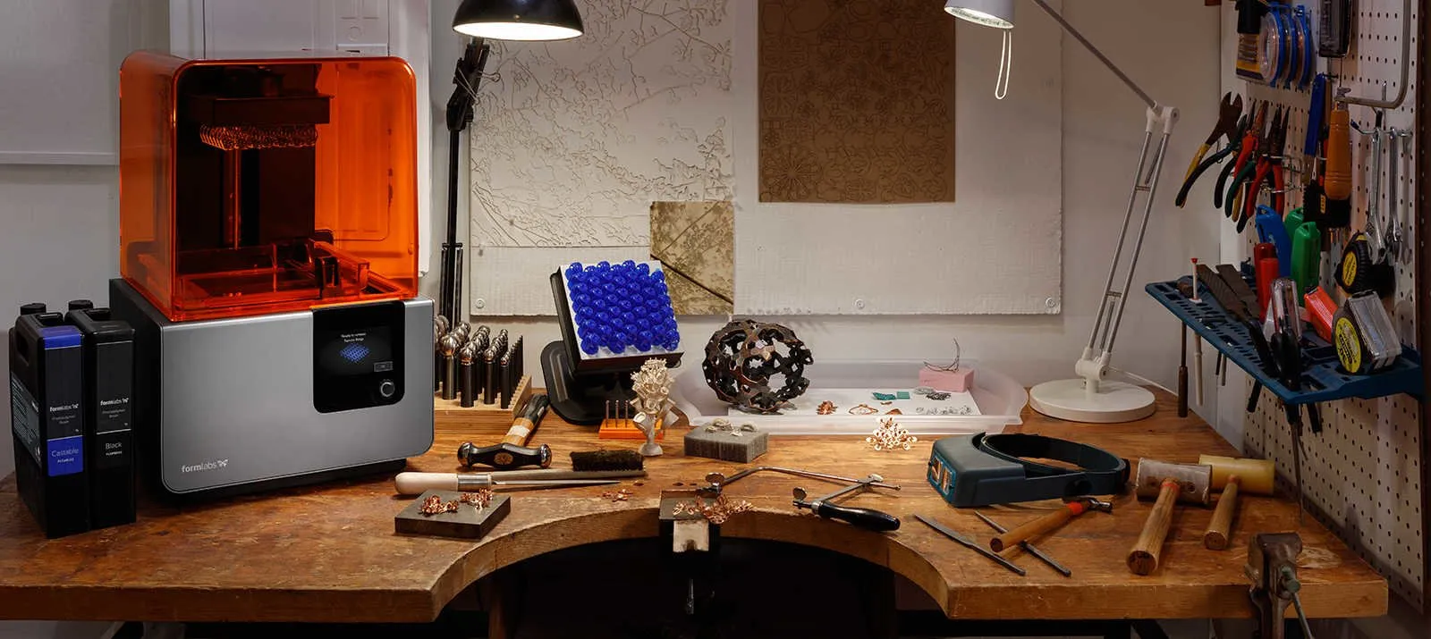atelier espace de fabrication pour bijoux