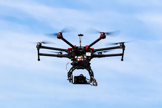 6 AVANTAGES DES DRONES ET DE LEURS TECHNOLOGIES
