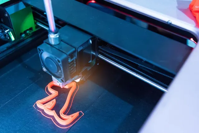 5 techniques pour améliorer l'adhérence au plateau en impression 3D