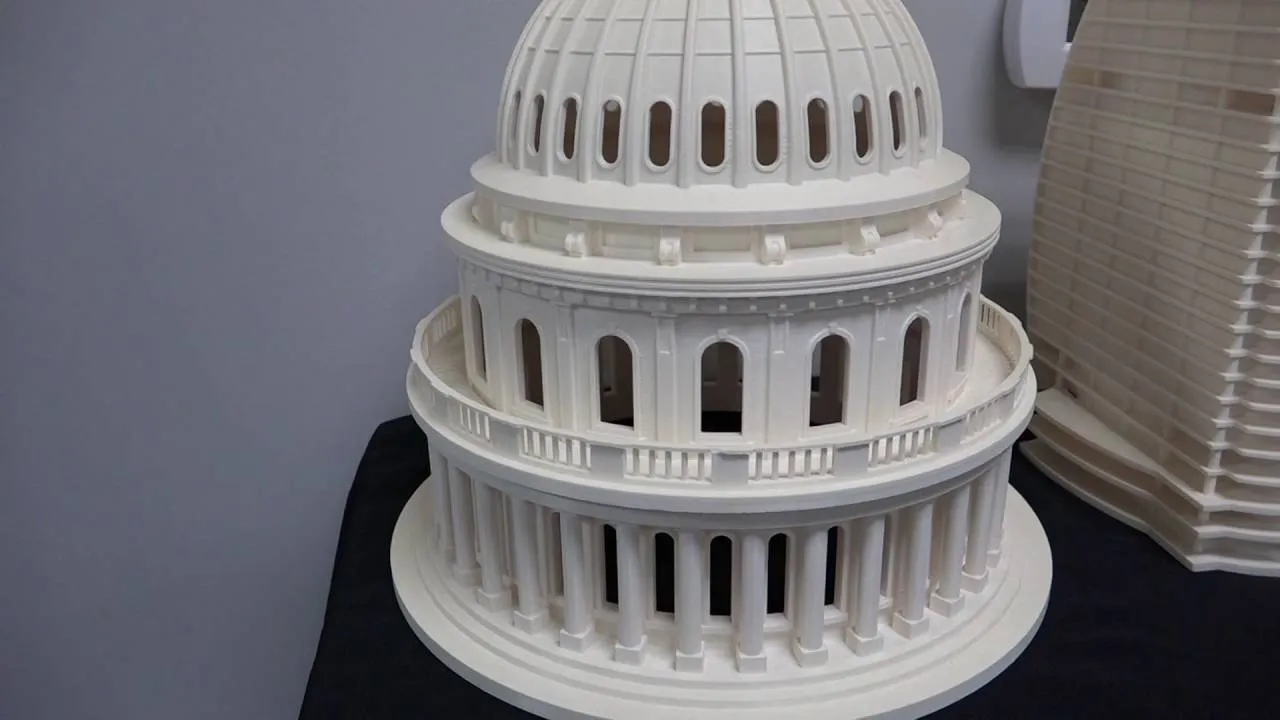 maquette coupole bâtiment imprimé en 3d